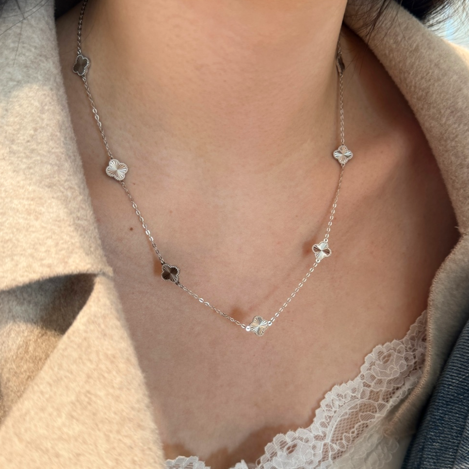 Collar Charms en Dorado y Plateado