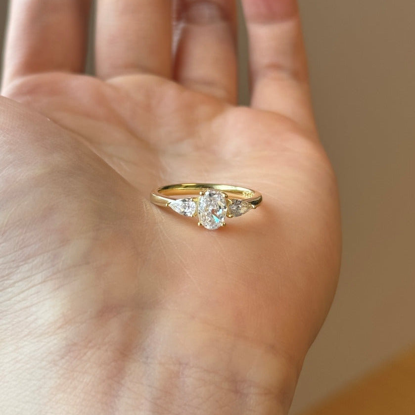 Anillo Solitario Elegante - Plata 925